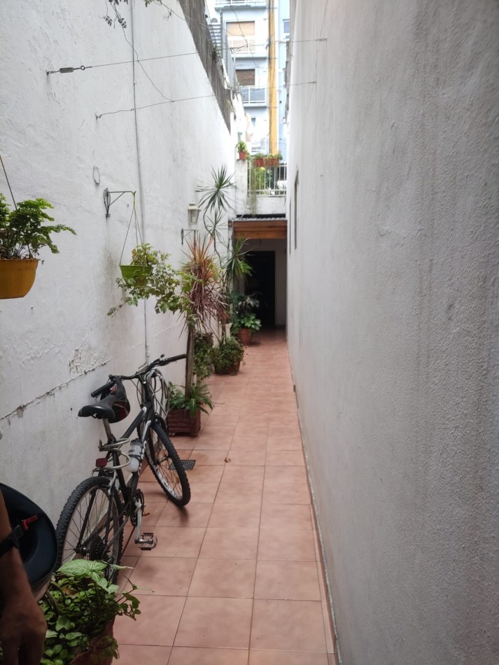 Foto PH en Venta en Liniers, Ciudad de Buenos Aires - U$D 148.000 - pix112044251 - BienesOnLine