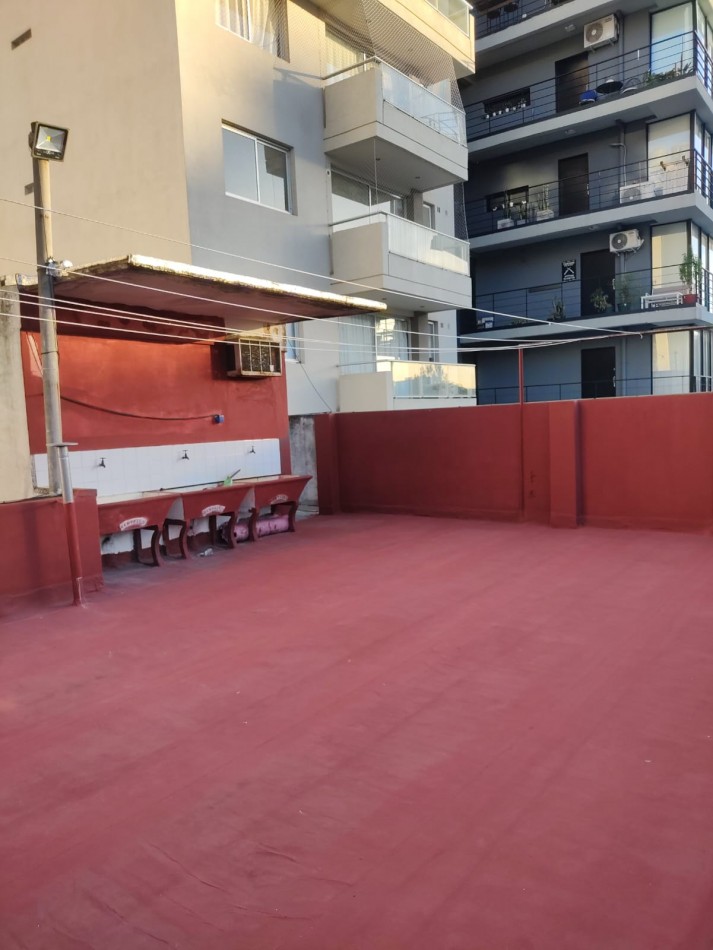Palermo Departamento tipo ph 3 ambientes  con balcon corrido al contrafrente bajas expensas