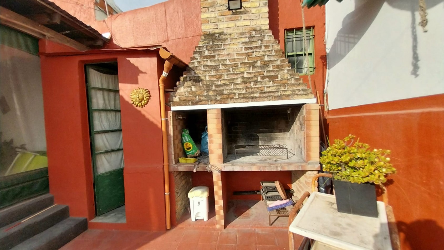 Ph de 6 ambientes con terraza s/expensas 